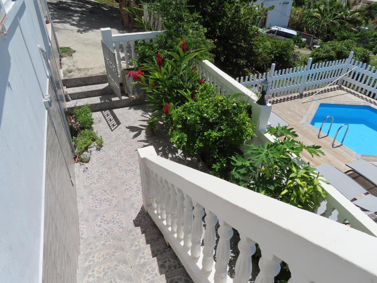Terre De Bas :L'Ile Merveilleuse المظهر الخارجي الصورة